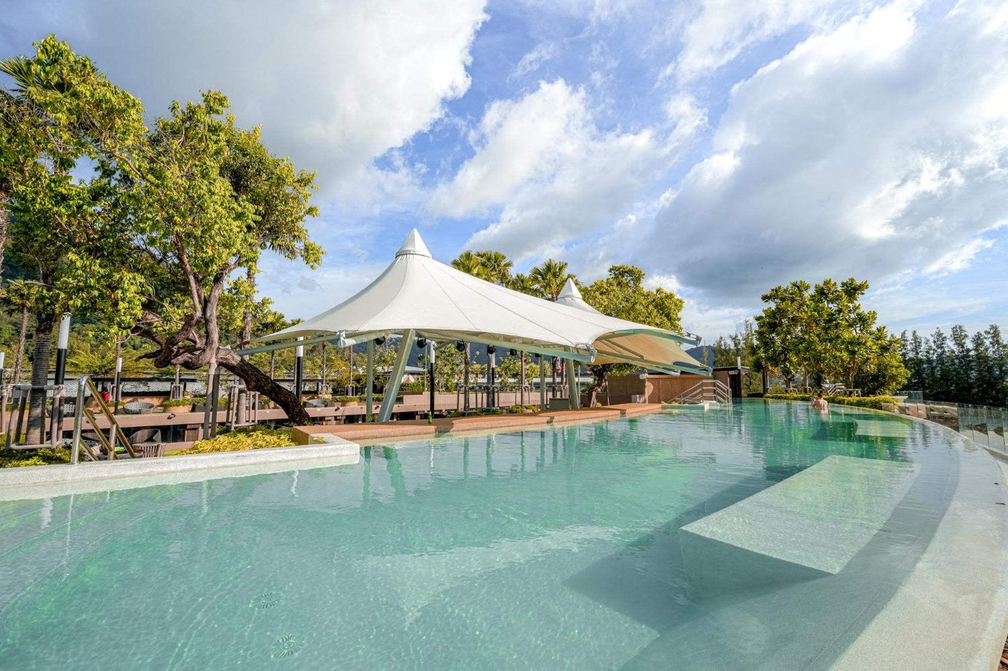 The Marin Phuket Kamala Beach Buitenkant foto